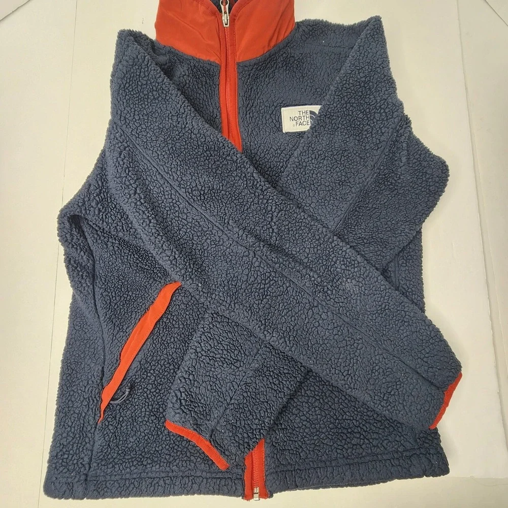 The North Face this navy